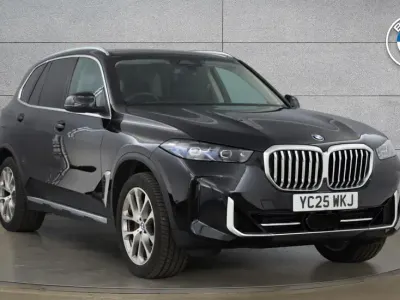 Usado BMW X5 xLine 294 HP (216 kW) 2025 Preto SUV