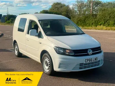 Used VW Caddy Startline 75 HP (55 kW) 2016 White MPV