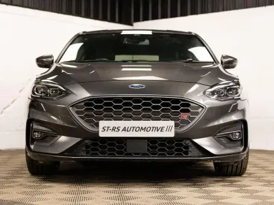 Used Ford Focus ST 280 HP (205 kW) 2019 Grey Hatchback