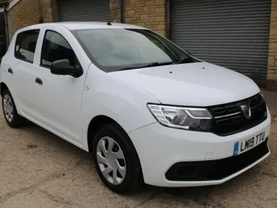 Usado Dacia Sandero Essentiel 90 HP (66 kW) 2019 Branco Citadino