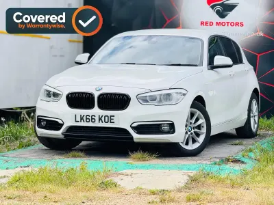 Used BMW 118 Comfort Edition 129 HP (94 kW) 2024 White Hatchback