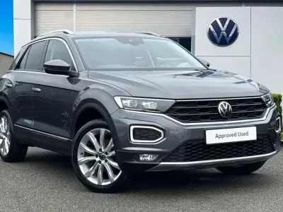 Usado VW T-Roc SEL 150 HP (110 kW) 2021 Cinzento SUV