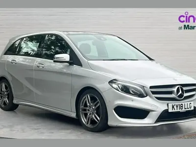 Usado Mercedes B200 AMG Line Premium Plus 134 HP (98 kW) 2018 Prateado Monovolume
