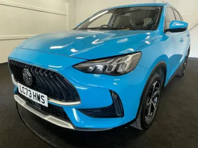 Usado MG HS Trophy 162 HP (119 kW) 2023 Azul SUV