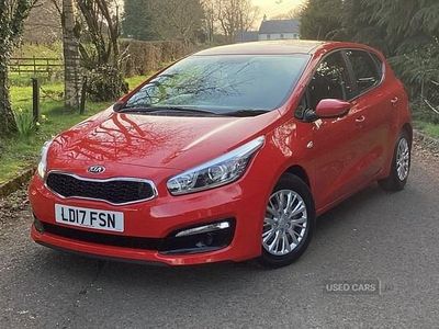 Used Kia Ceed 2017 Red Hatchback