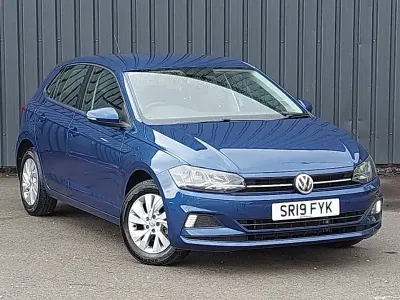 Used VW Polo SE 95 HP (69 kW) 2019 Blue Hatchback