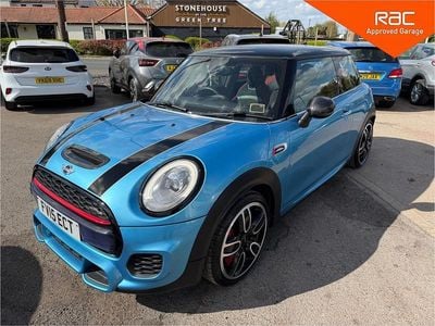 Begagnad Mini John Cooper Works Hatch 231 HK (169 kW) 2015 Blå Halvkombi