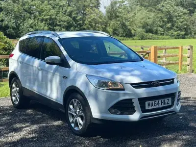 Used Ford Kuga Zetec 140 HP (102 kW) 2014 White SUV