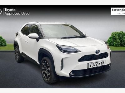 Used 2025 Toyota Yaris Hybrid Design Estate | £21,859 (Good price)