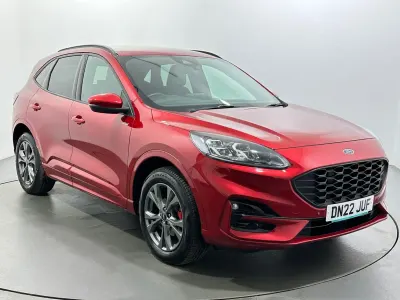 Używany Ford Kuga ST-Line 225 KM (165 kW) 2022 Czerwony SUV