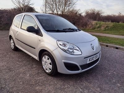 Silver Used 2010 Renault Twingo Hatchback | £1,895 (Fair price)