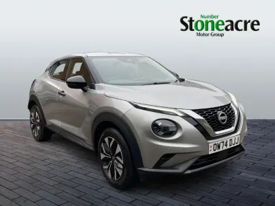 Used Nissan Juke Acenta Premium 117 HP (86 kW) 2024 Silver SUV