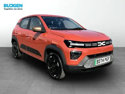 Usado Dacia Spring Extreme 47 kW (65 CV) 2024 Rojo Utilitario