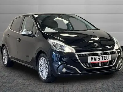 Second-hand Peugeot 208 Allure 82 CP (60 kW) 2016 Negru Hatchback