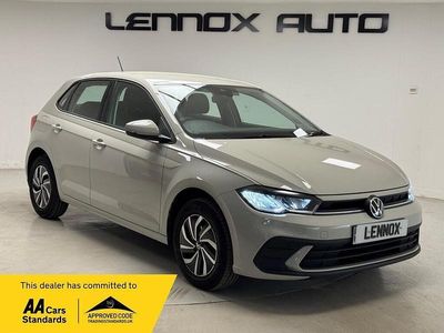 Begagnad VW Polo Life 95 HK (69 kW) 2024 Grå Halvkombi