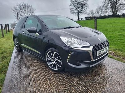 Used DS Automobiles DS3 Connected Chic 110 HP (80 kW) 2017 Black Hatchback
