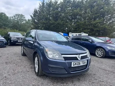 Used Vauxhall Astra Active 2006 Blue Hatchback