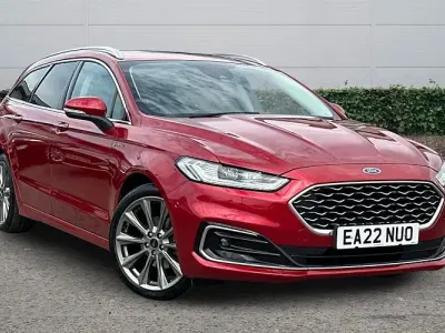 Used Ford Mondeo Vignale 188 HP (138 kW) 2021 Red Estate