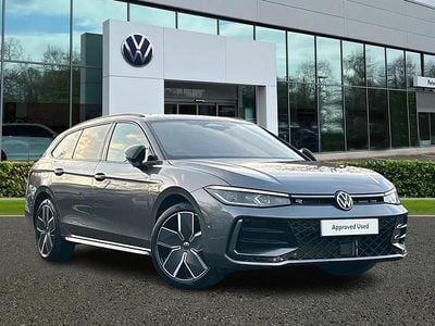 Used VW Passat Black Edition 204 HP (150 kW) 2025 Grey Estate