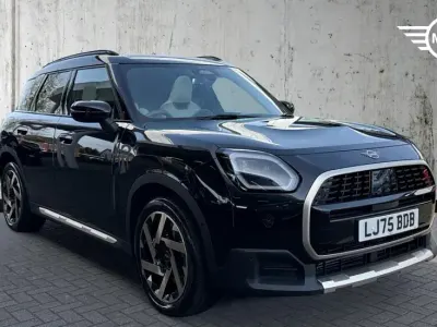 Used Mini Countryman 215 HP (158 kW) 2025 Black SUV