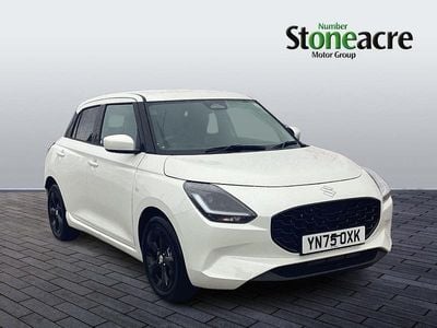 New Suzuki Swift 82 HP (60 kW) 2025 Orange Hatchback