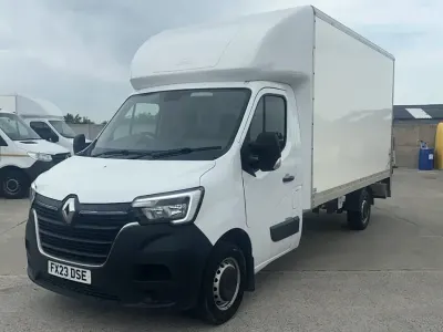 Used Renault Master Business 130 HP (95 kW) 2023 White MPV