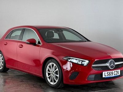Used Mercedes A180 Executive 136 HP (100 kW) 2019 Red Hatchback