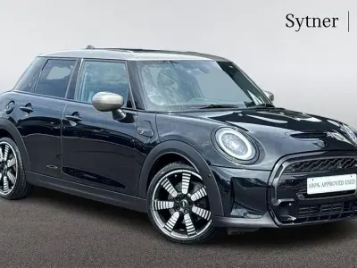 Used Mini Cooper S Exclusive 176 HP (129 kW) 2022 Black Hatchback