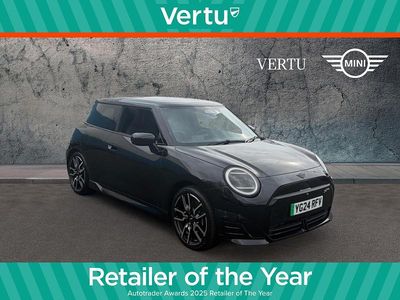 Used Mini Cooper SE Hatch 158 kW (215 HP) 2024 Black Hatchback