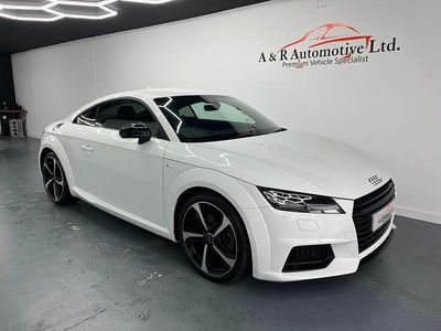 Used Audi TT Black Edition 230 HP (169 kW) 2017 White Coupe