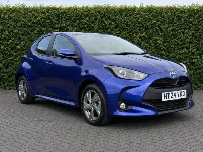 Used Toyota Yaris 2024 Blue Hatchback