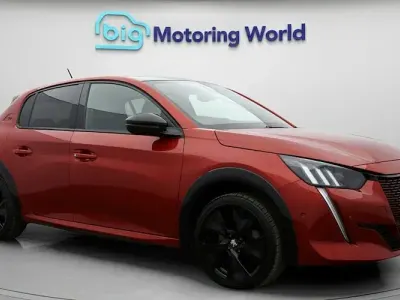 Used Peugeot e-208