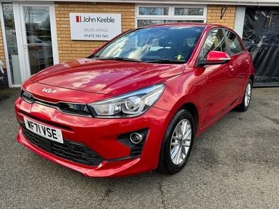 Used Kia Rio 99 HP (72 kW) 2021 Red Hatchback