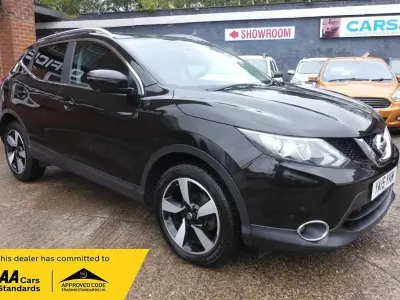 Used Nissan Qashqai N-TEC 110 HP (80 kW) 2015 Black SUV