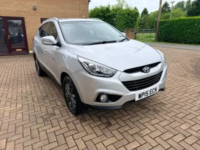 Usado Hyundai ix35 SE 115 HP (84 kW) 2015 Prateado SUV