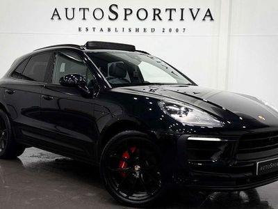 Black Used 2024 Porsche Macan S SUV | £62,900 (Fair price)