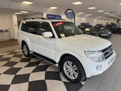 Used Mitsubishi Shogun 197 HP (144 kW) 2014 White SUV