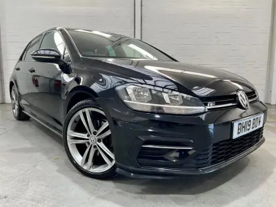 Używany VW Golf VII R-line 150 KM (110 kW) 2019 Czarny Hatchback