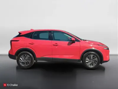 Used Nissan Qashqai Acenta Premium 2023 Red SUV