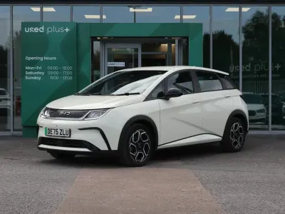 New BYD Dolphin Comfort 150 kW (204 HP) 2025 White Hatchback