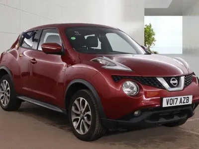 Used Nissan Juke Tekna 110 HP (80 kW) 2017 Red SUV