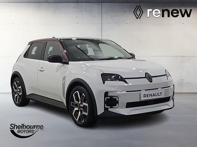 New Renault R5 Urban 89 kW (122 HP) 2026 Special twotone metallic  arctic white with blac  Hatchback