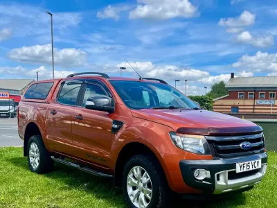 Käytetty Ford Ranger Wildtrack 200 HP (147 kW) 2015 Oranssi Nouto