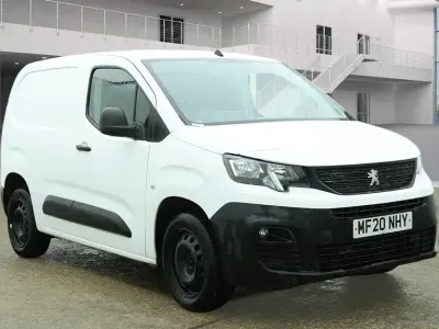 Used Peugeot Partner 2020 White MPV