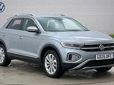 Used VW T-Roc Style 150 HP (110 kW) 2025 Silver SUV