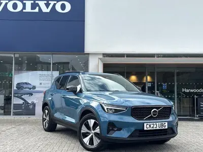 Used Volvo XC40 Plus 211 HP (155 kW) 2023 SUV