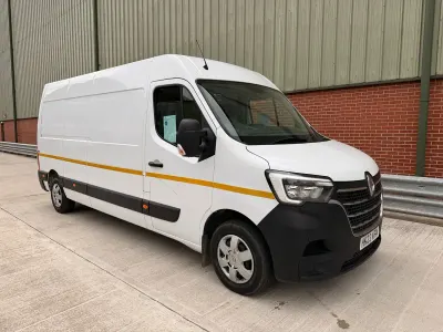 Used Renault Master Business 2023 White MPV