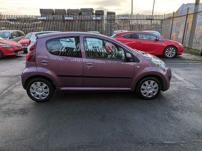 Used Peugeot 107 Active 68 HP (50 kW) 2013 Purple Hatchback