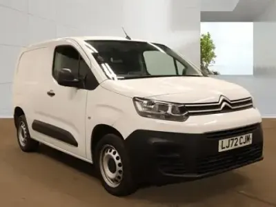 Usado Citroën Berlingo 100 HP (73 kW) 2022 Branco Monovolume