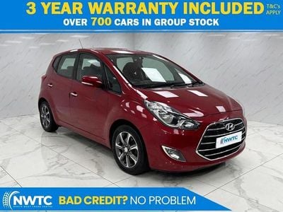 Used Hyundai ix20 SE 90 HP (66 kW) 2018 Red Hatchback
